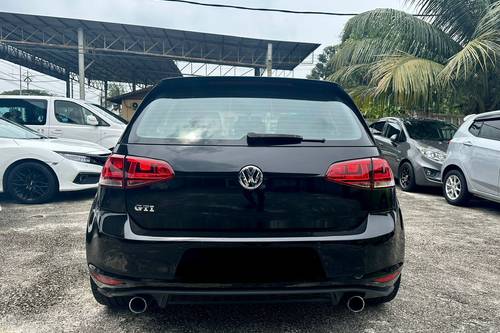 Second hand 2013 Volkswagen Golf GTI 2.0TSI 