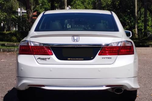 Second hand 2015 Honda Accord 2.0 VTi-L 