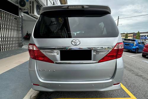 Second hand 2012 Toyota Alphard 2.4 