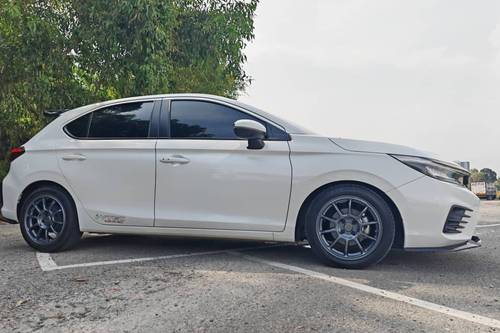 2022 Honda City Hatchback 1.5 V Terpakai