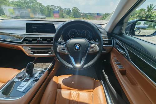 2017 BMW 7 Series Sedan 740Le xDrive Terpakai