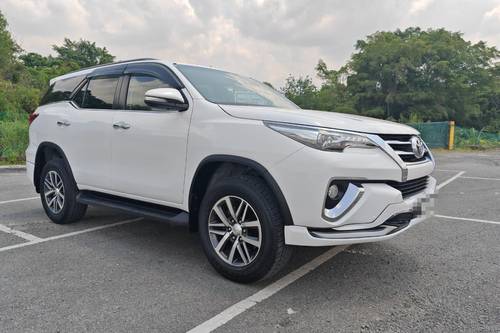 2017 Toyota Fortuner 2.7 SRZ AT 4x4 Terpakai