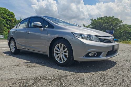 Old 2014 Honda Civic 1.8S