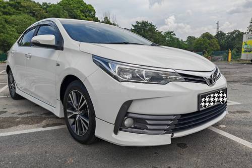 2017 Toyota Altis 1.8 E Terpakai