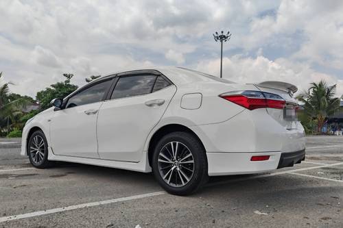 Used 2017 Toyota Altis 1.8 E