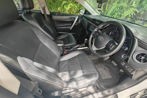 2017 Toyota Altis 1.8 E Terpakai