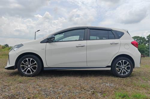 Second hand 2023 Perodua Myvi 1.5L AV AT 