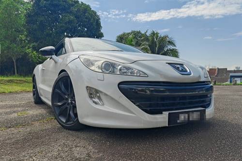 Terpakai 2011 Peugeot RCZ 1.6L untuk Dijual