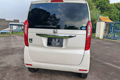 Second hand 2018 Honda N-box 0.7 