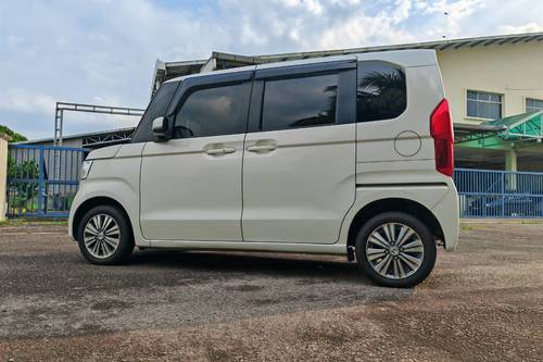 Second hand 2018 Honda N-box 0.7 