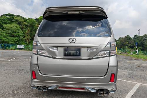 Second hand 2009 Toyota Vellfire 2.4Z 