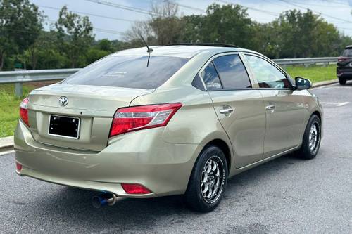 Terpakai 2014 Toyota Vios J Spec untuk Dijual