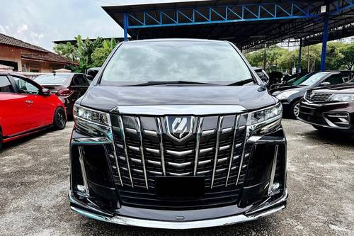 2018 Toyota Alphard 2.5 SC Terpakai