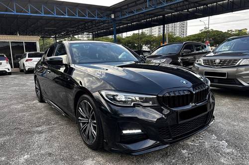 2020 BMW 3 Series Sedan 330i M Sport  lama