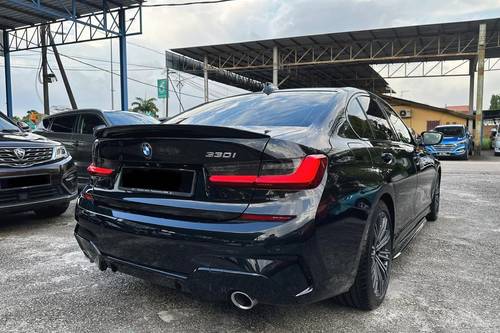 Terpakai 2020 BMW 3 Series Sedan 330i M Sport untuk Dijual