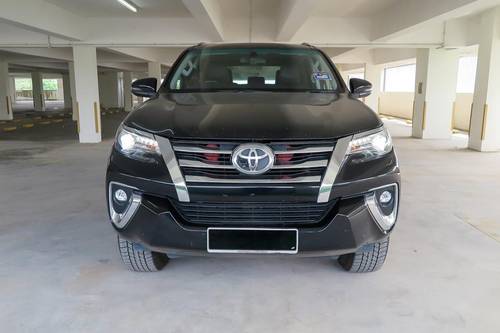 2019 Toyota Fortuner 2.7 SRZ AT 4x4  lama