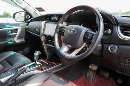 Used 2019 Toyota Fortuner 2.7 SRZ AT 4x4