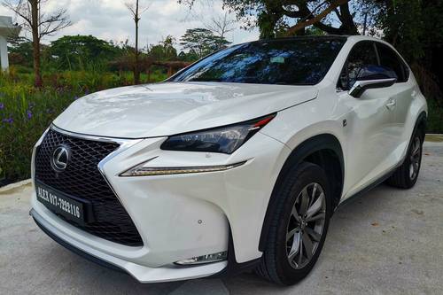 2015 Lexus NX 200t  lama