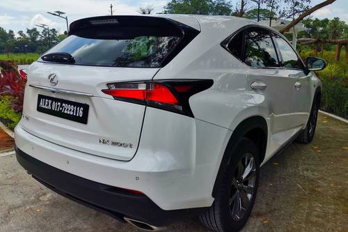 2015 Lexus NX 200t Terpakai