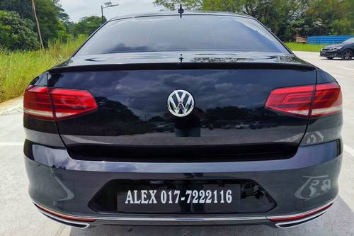 Second hand 2018 Volkswagen Passat 2.0 TSI 