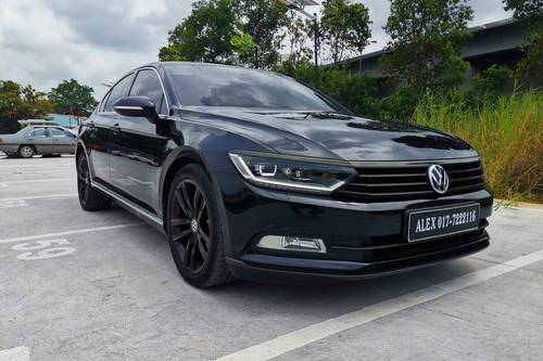 Terpakai 2018 Volkswagen Passat 2.0 TSI untuk Dijual