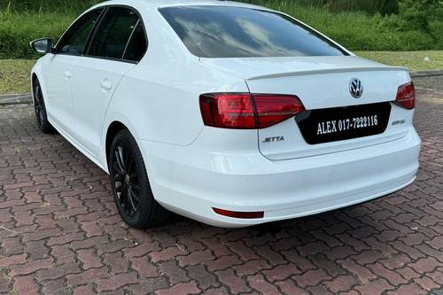 Second hand 2018 Volkswagen Jetta 1.4 TSI Highline 