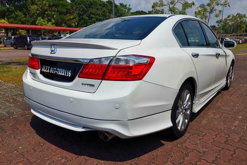 2013 Honda Accord 2.0L Terpakai