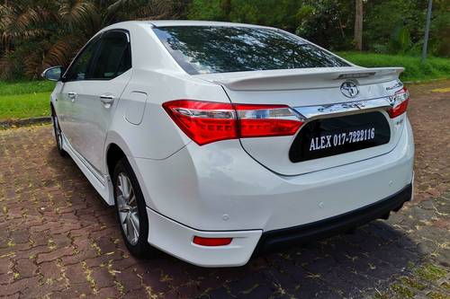 2015 Toyota Altis 1.8 E Terpakai