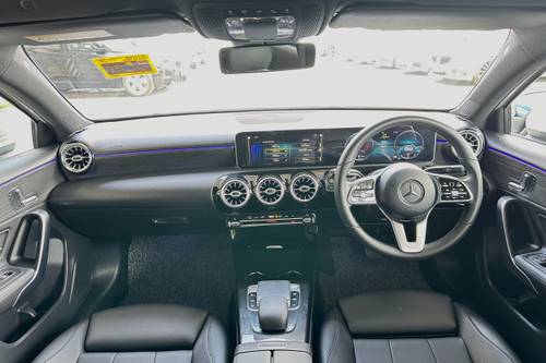 2018 Mercedes Benz A-Class A 200 Progressive Line Terpakai