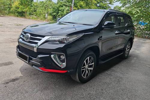 2017 Toyota Fortuner 2.7 SRZ AT 4x4 Terpakai