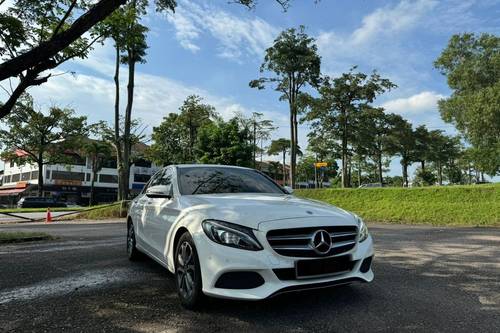 2017 Mercedes Benz C-Class Saloon C 180 Avantgarde Line  lama