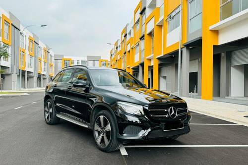 2018 Mercedes Benz GLC-Class 200 AMG Line  lama