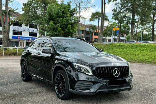 2019 Mercedes Benz GLA-Class 200 Progressive Line Terpakai