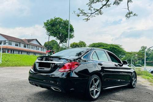 2018 Mercedes Benz C-Class Saloon C 200 AMG Line  lama