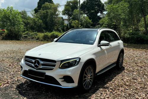 2017 Mercedes Benz GLC-Class 250 4Matic AMG Line Terpakai