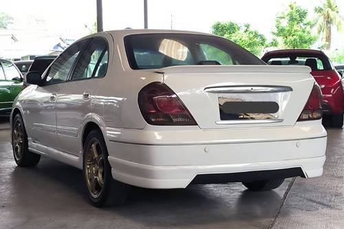 Terpakai 2006 Nissan Sentra 1.6L untuk Dijual