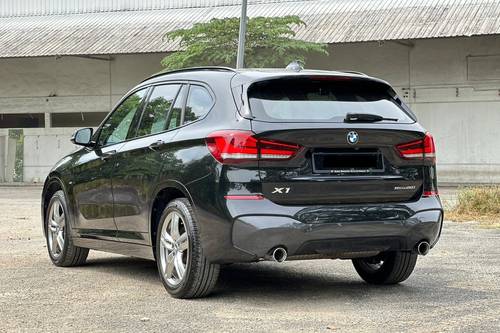 Second hand 2022 BMW X1 sDrive20i xLine 