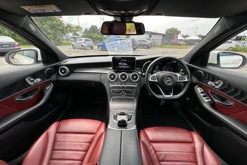 2018 Mercedes Benz C-Class Saloon C 200 AT Terpakai