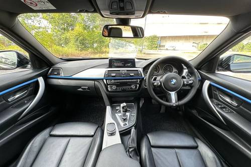 Used 2017 BMW 3 Series Sedan 330e