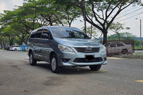 Used 2013 Toyota Innova 2.0 E MT