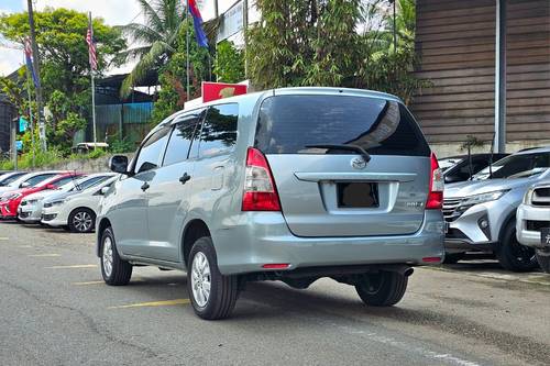 Second hand 2013 Toyota Innova 2.0 E MT 