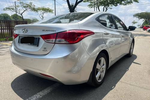 Old 2013 Hyundai Elantra 1.6 A