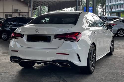 2023 Mercedes Benz A-Class A 250 AMG Line Terpakai