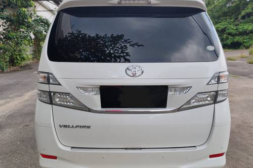 Second hand 2010 Toyota Vellfire 2.4Z 